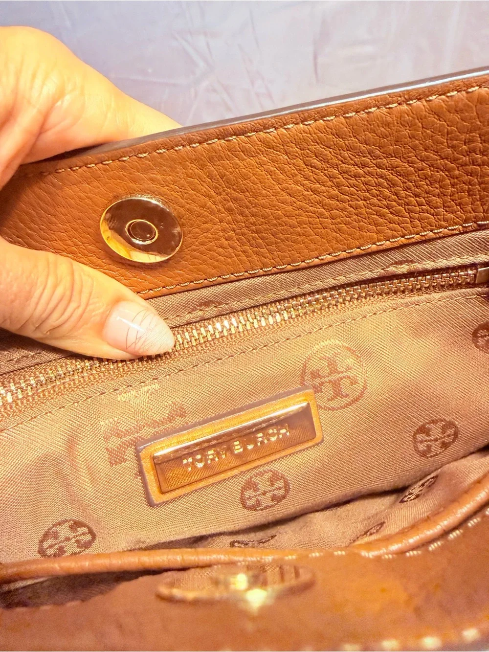 Tory Burch Marsden Swingpack Nut Brown Gold Leather Shoulder Crossbody Bag $428